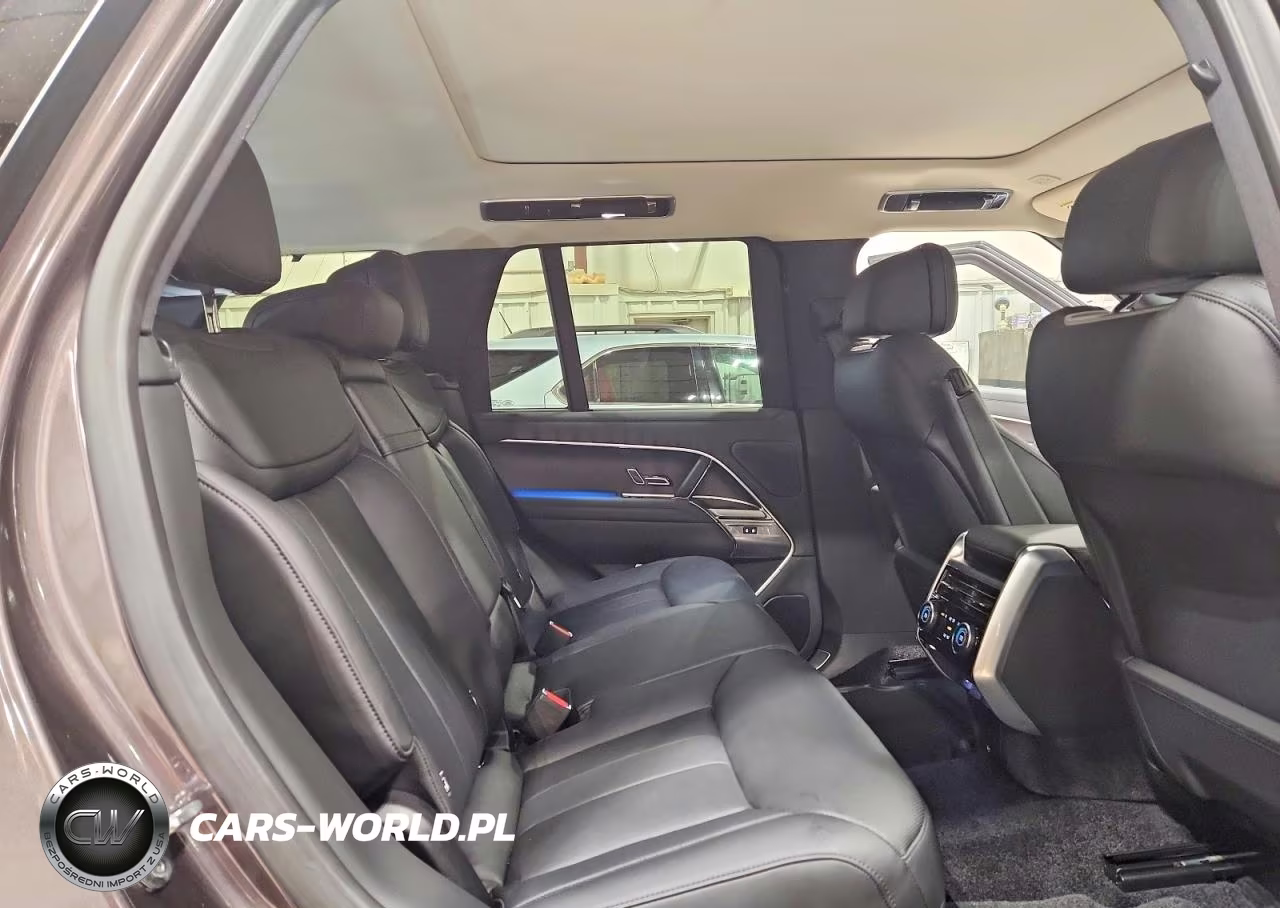 2025 Land Rover Range Rover Se VIN:SALKP9E90SA294652 - 11