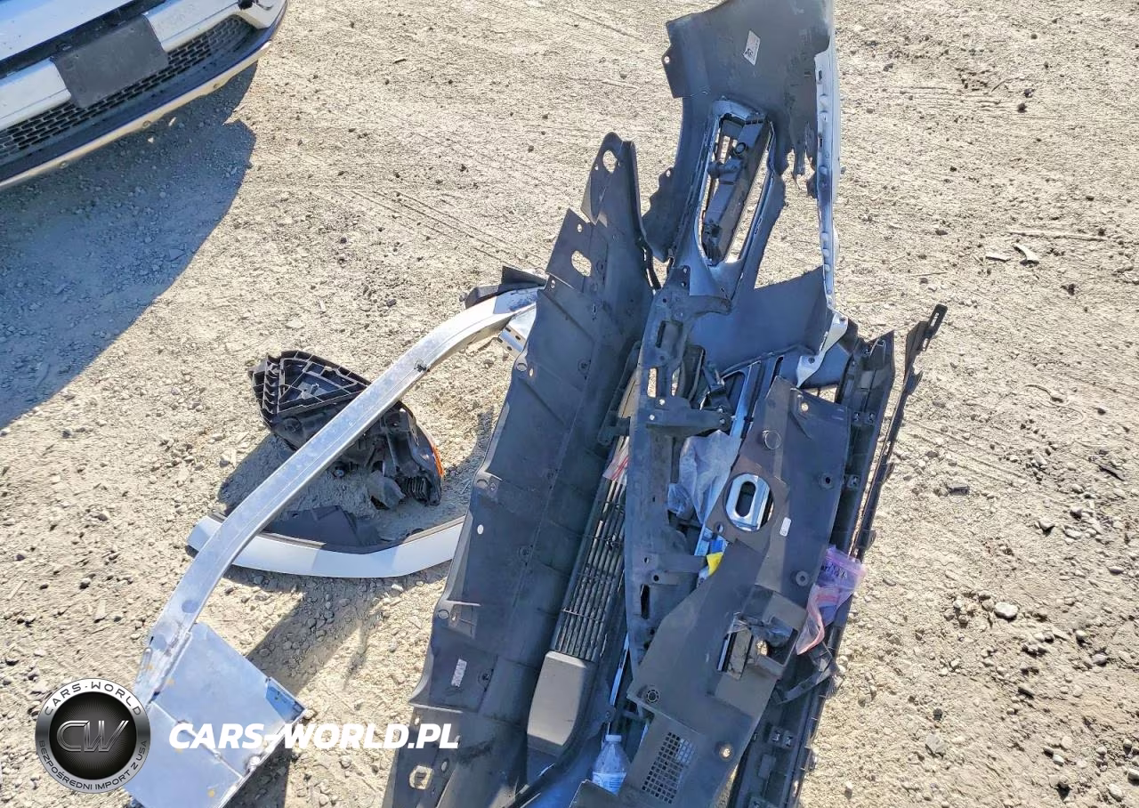 2019 Honda Insight Touring VIN:19XZE4F98KE027852 - 12