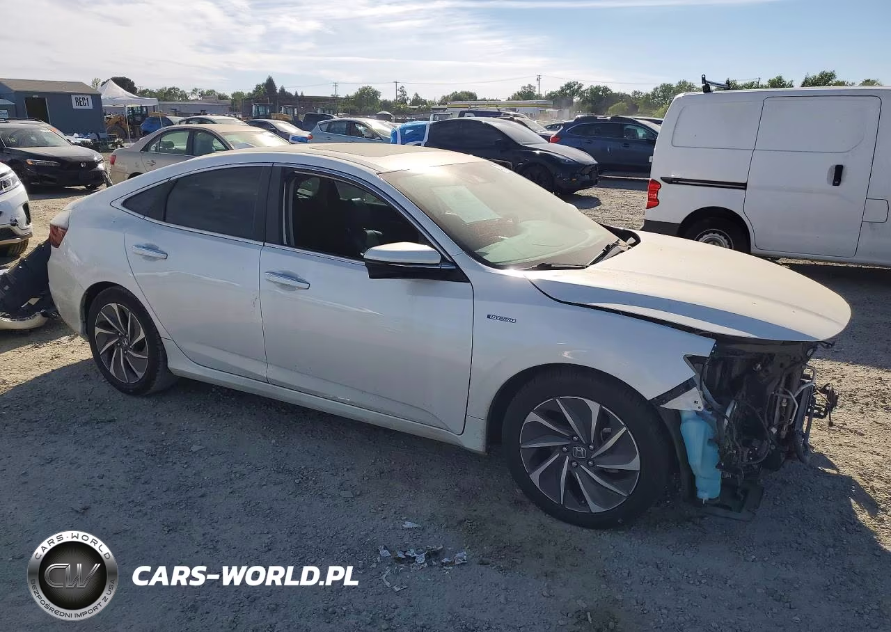 2019 Honda Insight Touring VIN:19XZE4F98KE027852 - 4