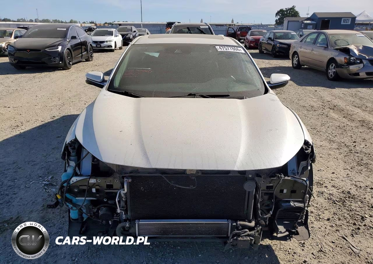 2019 Honda Insight Touring VIN:19XZE4F98KE027852 - 5