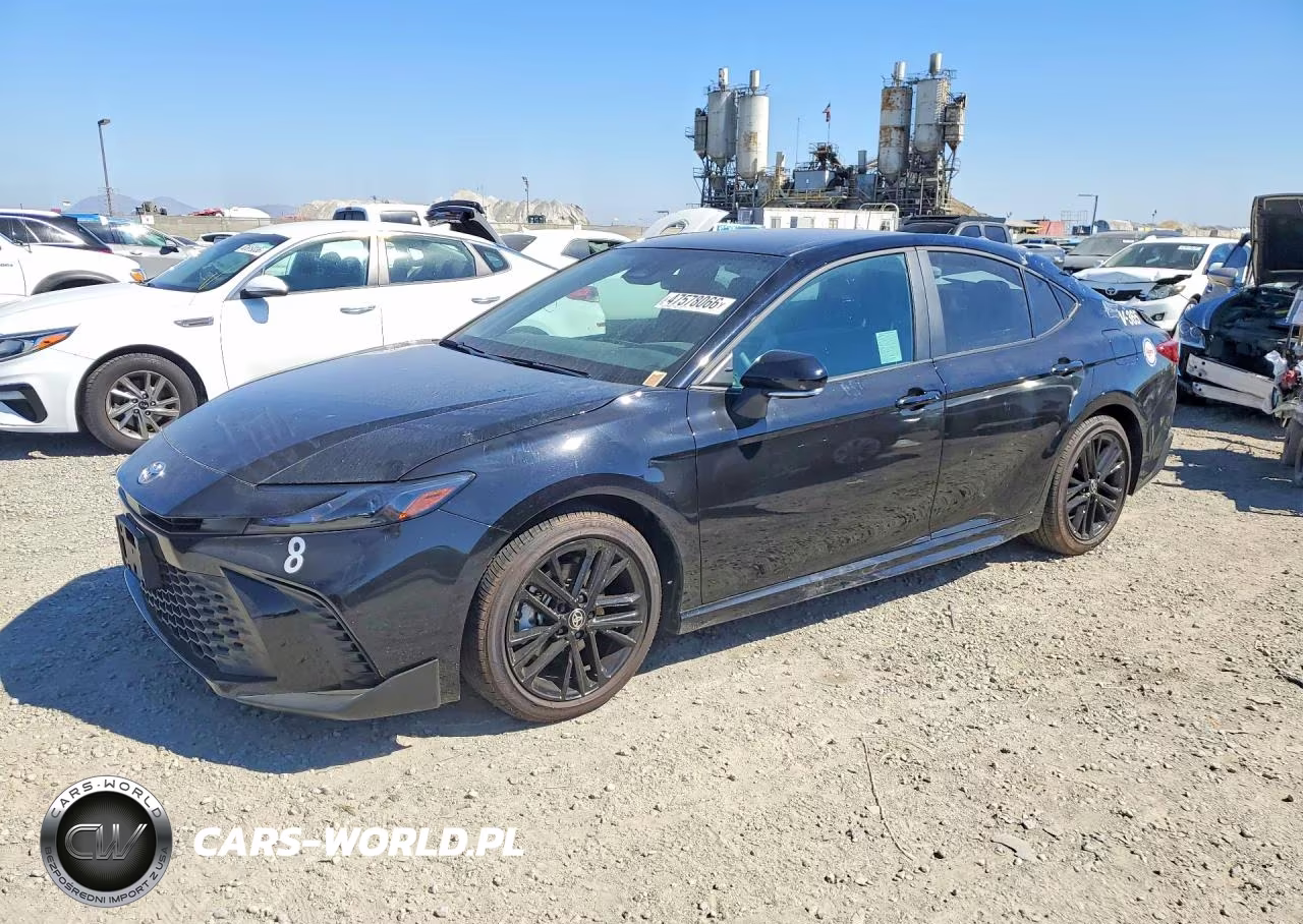 2025 Toyota Camry Se – zdjęcie 1 z 12