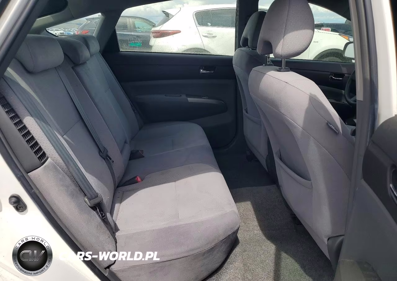 2005 Toyota Prius Base VIN:JTDKB20U353014207 - 10