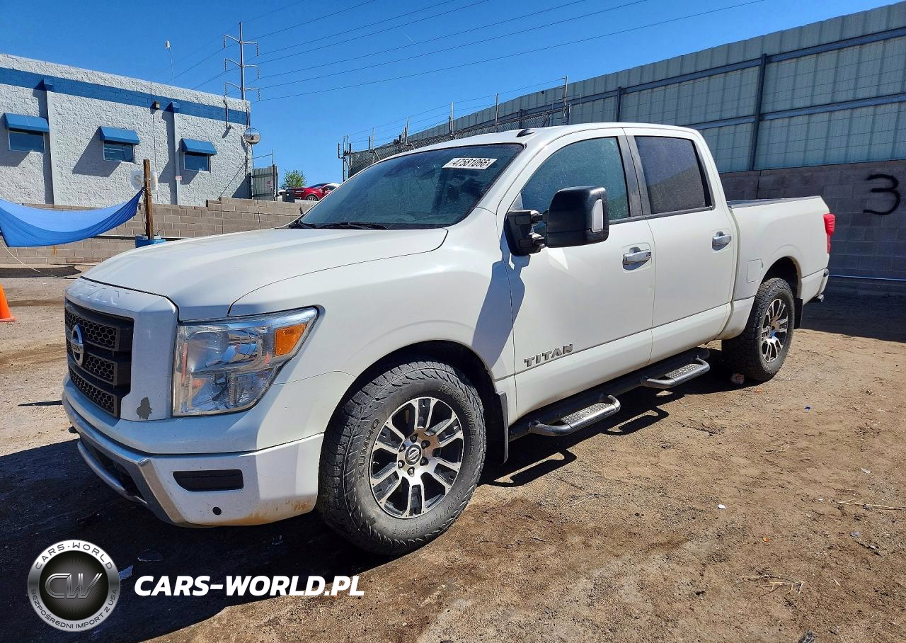 2021 Nissan Titan Sv