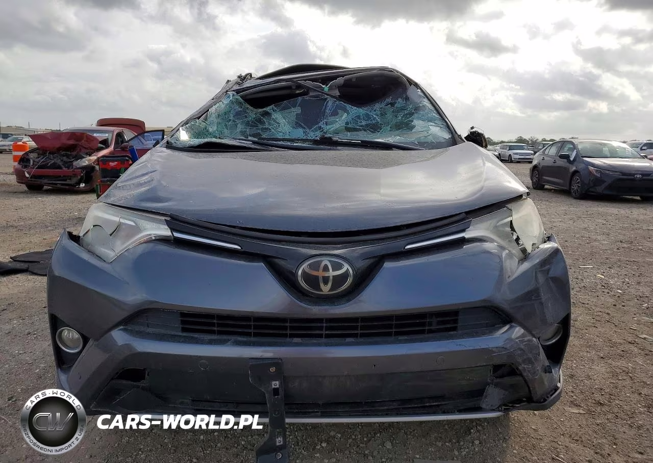 2017 Toyota Rav4 Xle VIN:JTMWFREVXHD103691 - 5