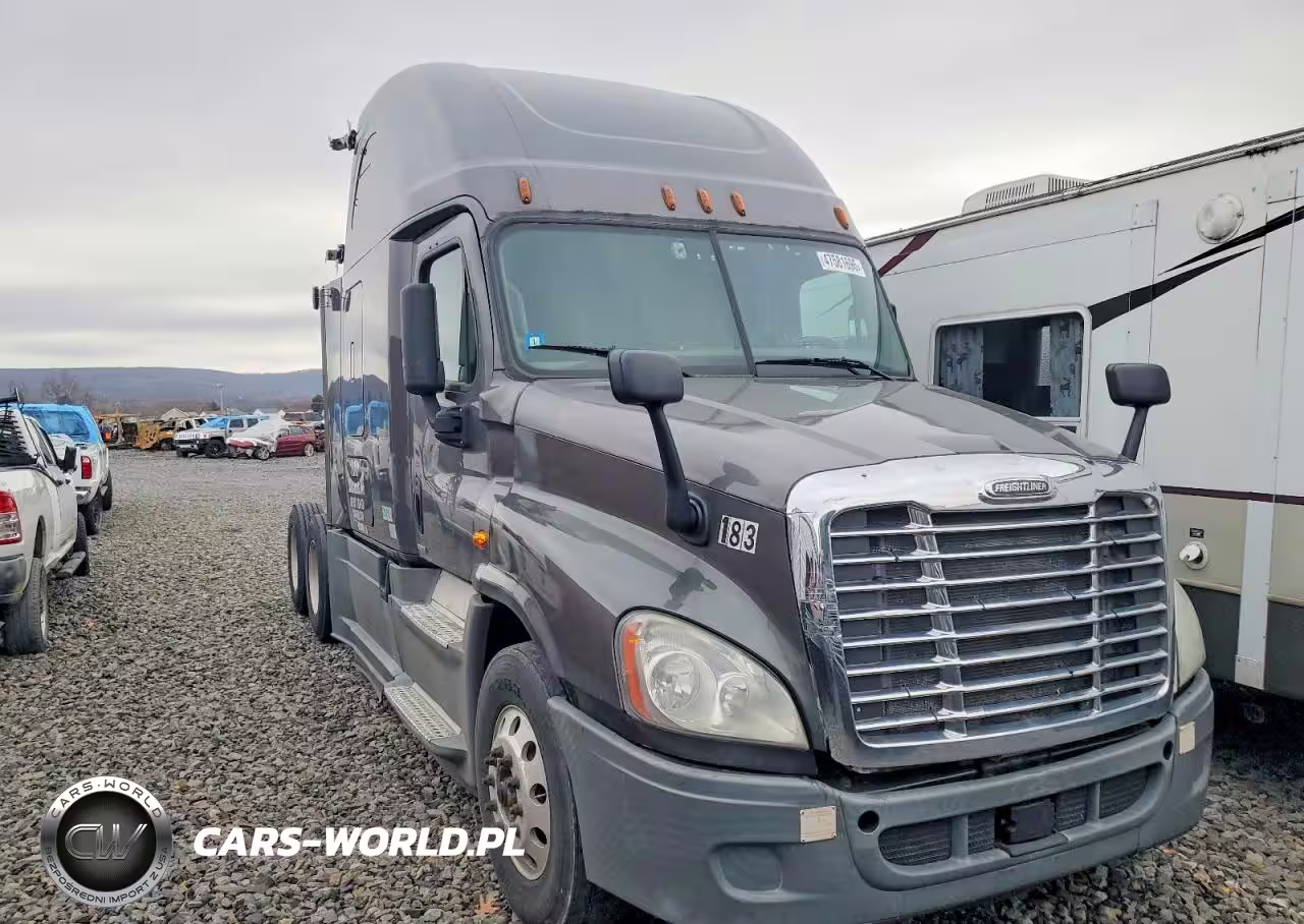 2018 Freightliner Cascadia 125