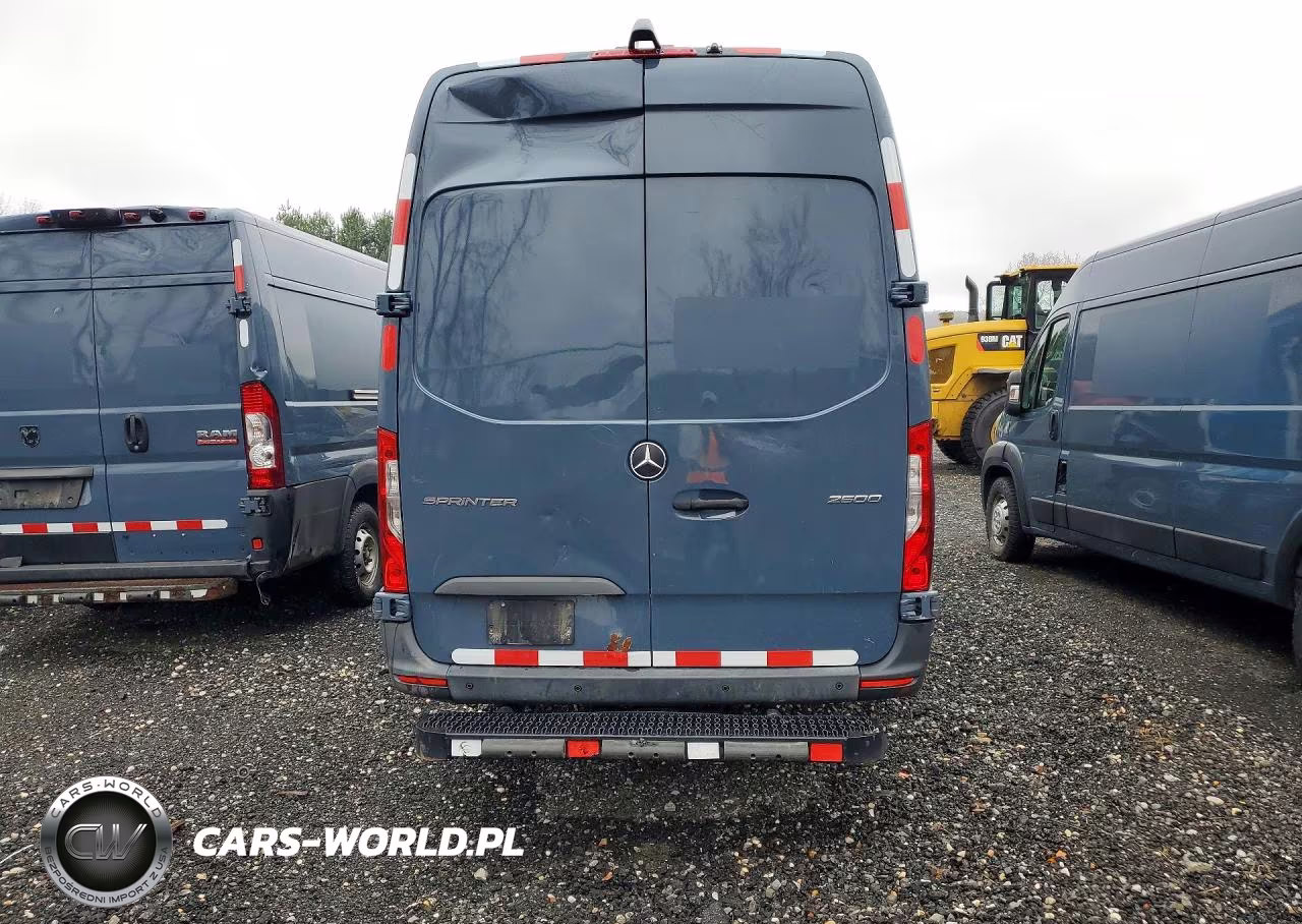 2019 Mercedes Benz Sprinter 2500 Delivery Van VIN:WD4PF1CD2KP147812 - 6