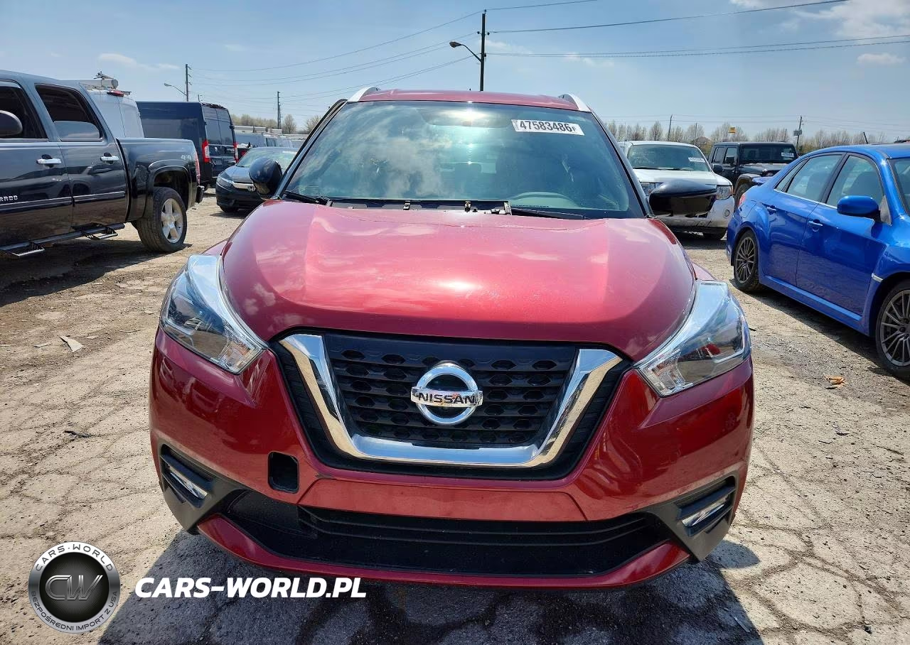 2018 Nissan Kicks Sr VIN:3N1CP5CU1JL540744 - 5