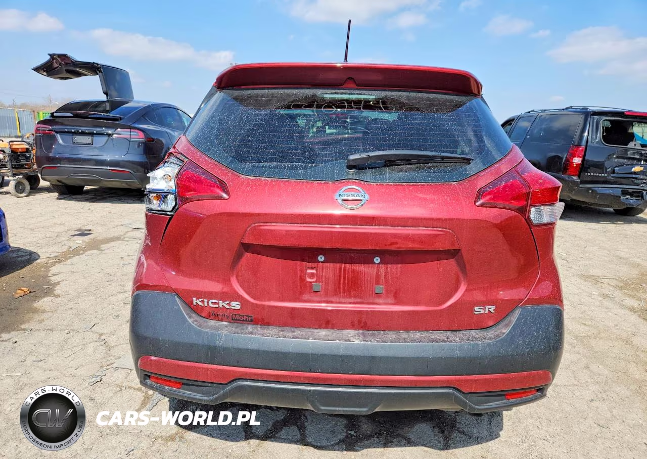 2018 Nissan Kicks Sr VIN:3N1CP5CU1JL540744 - 6