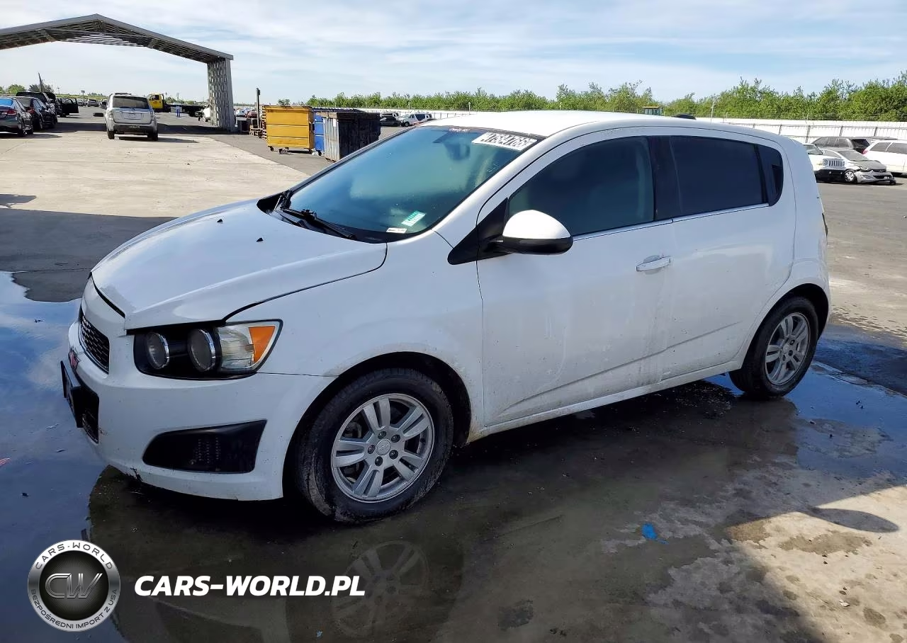 2016 Chevrolet Sonic Lt