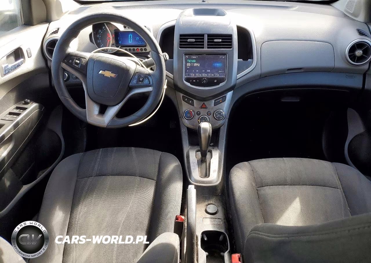 2016 Chevrolet Sonic Lt VIN:1G1JC6SH9G4155658 - 8