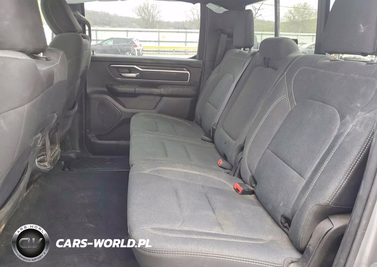 2020 Ram 1500 Big Horn VIN:1C6SRFFT8LN299884 - 10
