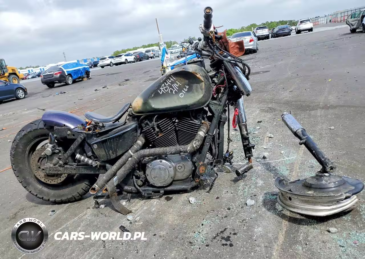 2000 Honda Vt1100 C2