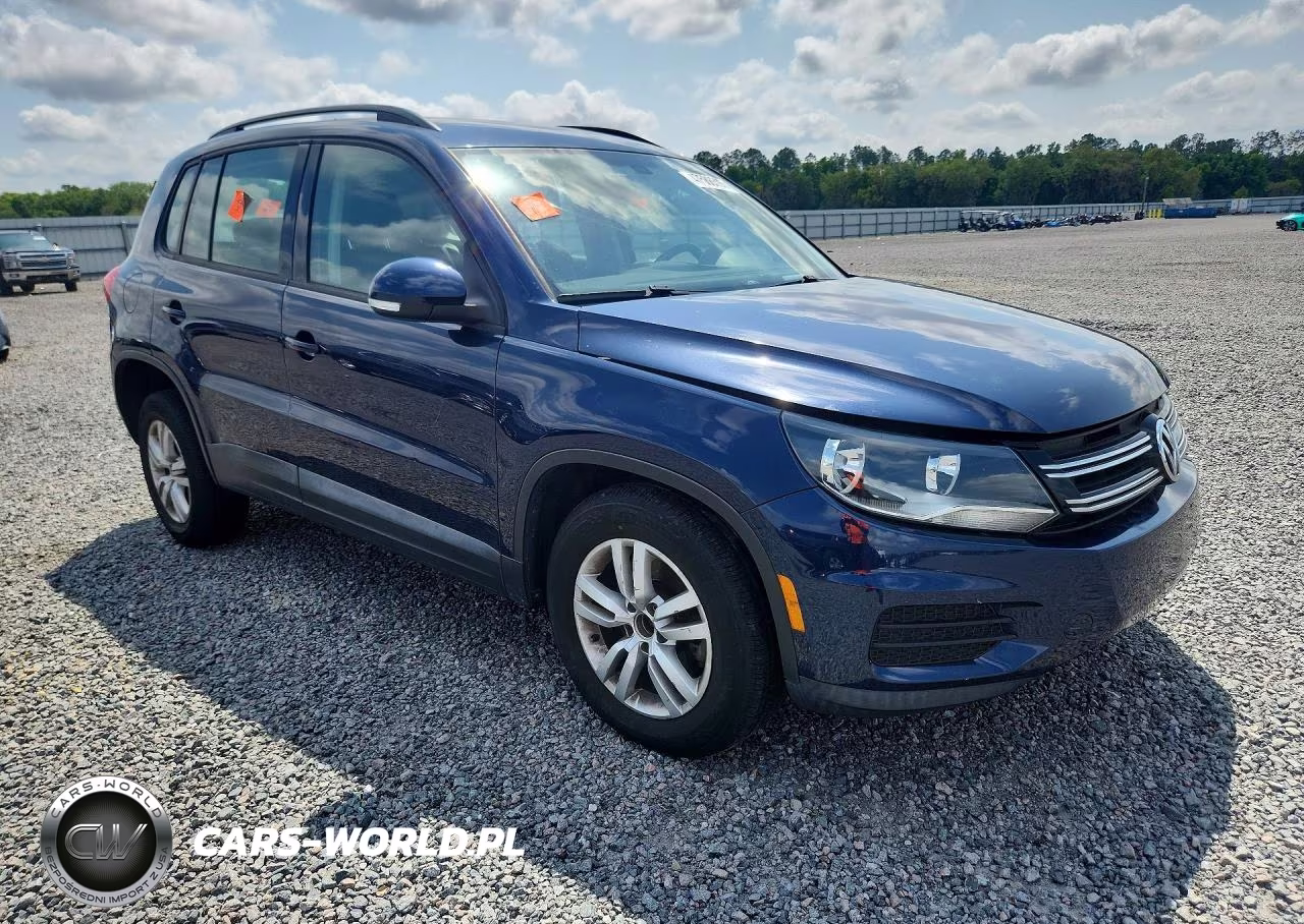 2016 Volkswagen Tiguan S VIN:WVGAV7AX5GW510891 - 4