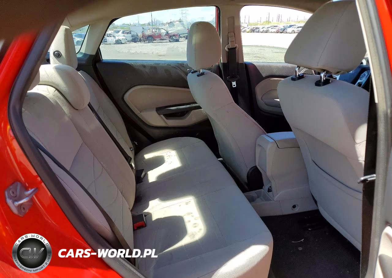 2014 Ford Fiesta Se VIN:3FADP4BJ9EM217129 - 10