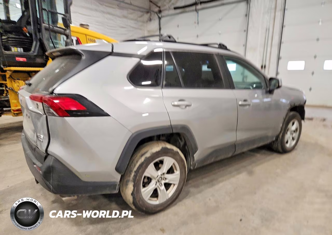 2019 Toyota Rav4 Xle VIN:2T3P1RFV9KW055662 - 3