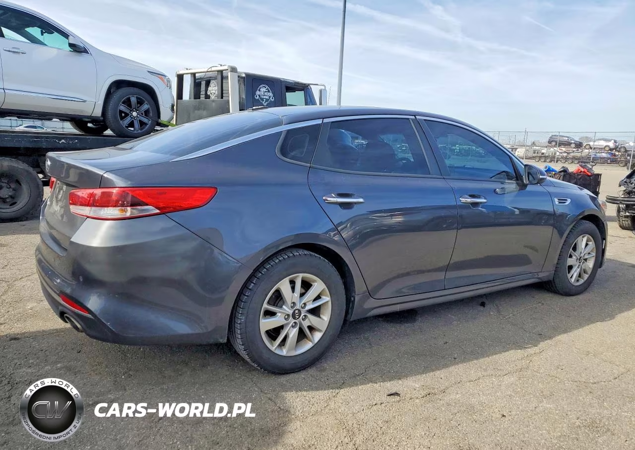 2018 Kia Optima Lx VIN:KNAGT4L3XJ5212876 - 3