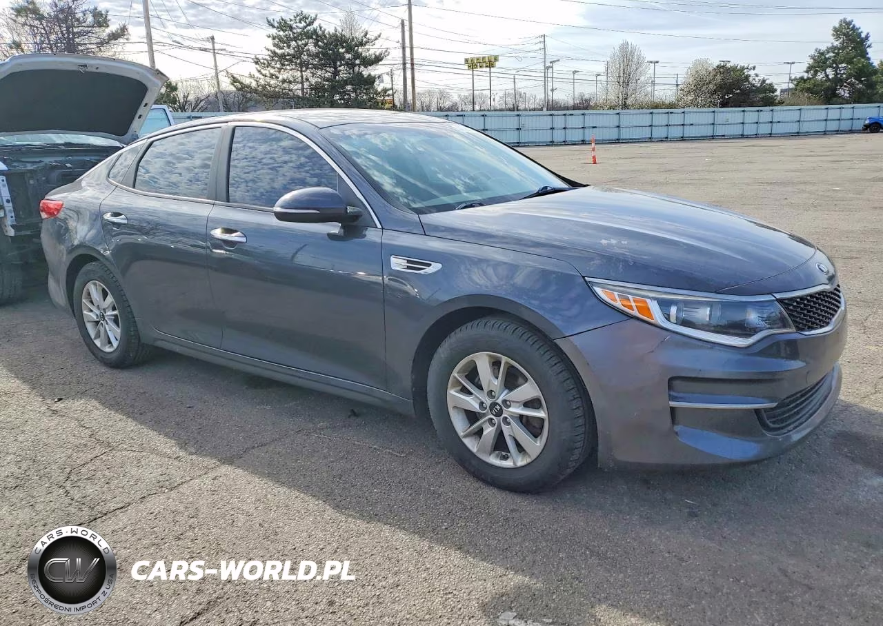 2018 Kia Optima Lx VIN:KNAGT4L3XJ5212876 - 4