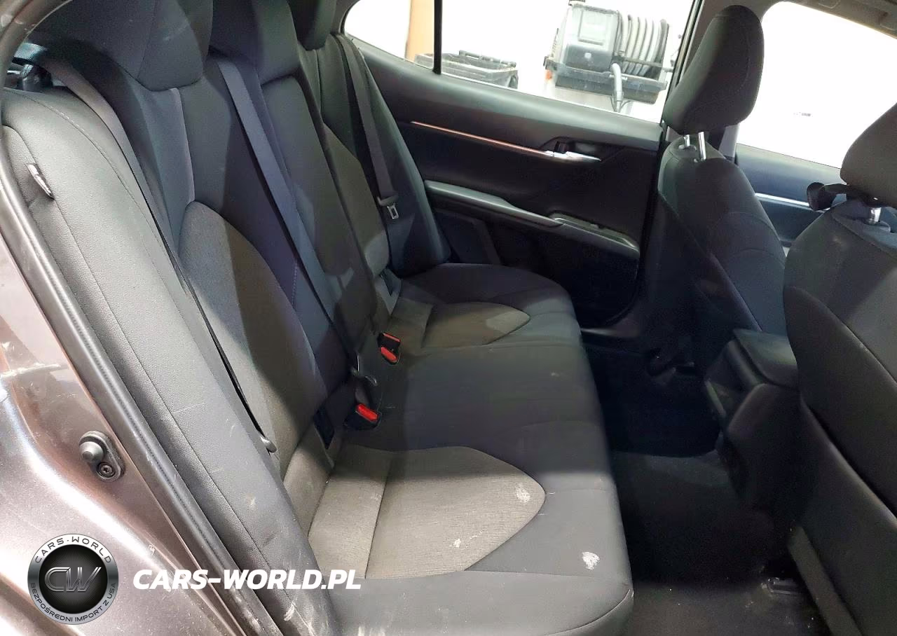 2024 Toyota Camry Le VIN:4T1R11AK4RU918362 - 10