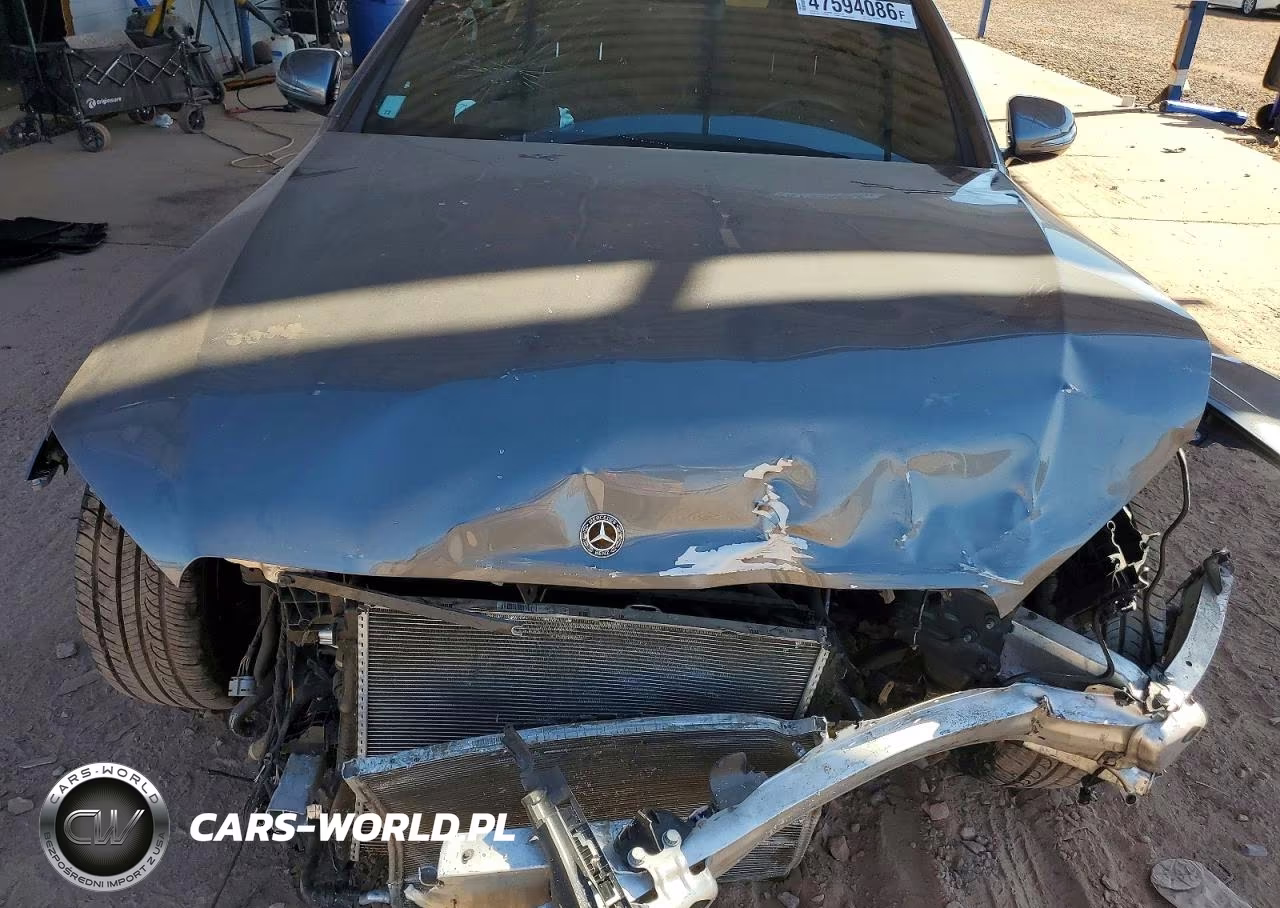 2018 Mercedes-Benz E 300 VIN:WDDZF4JBXJA325298 - 11