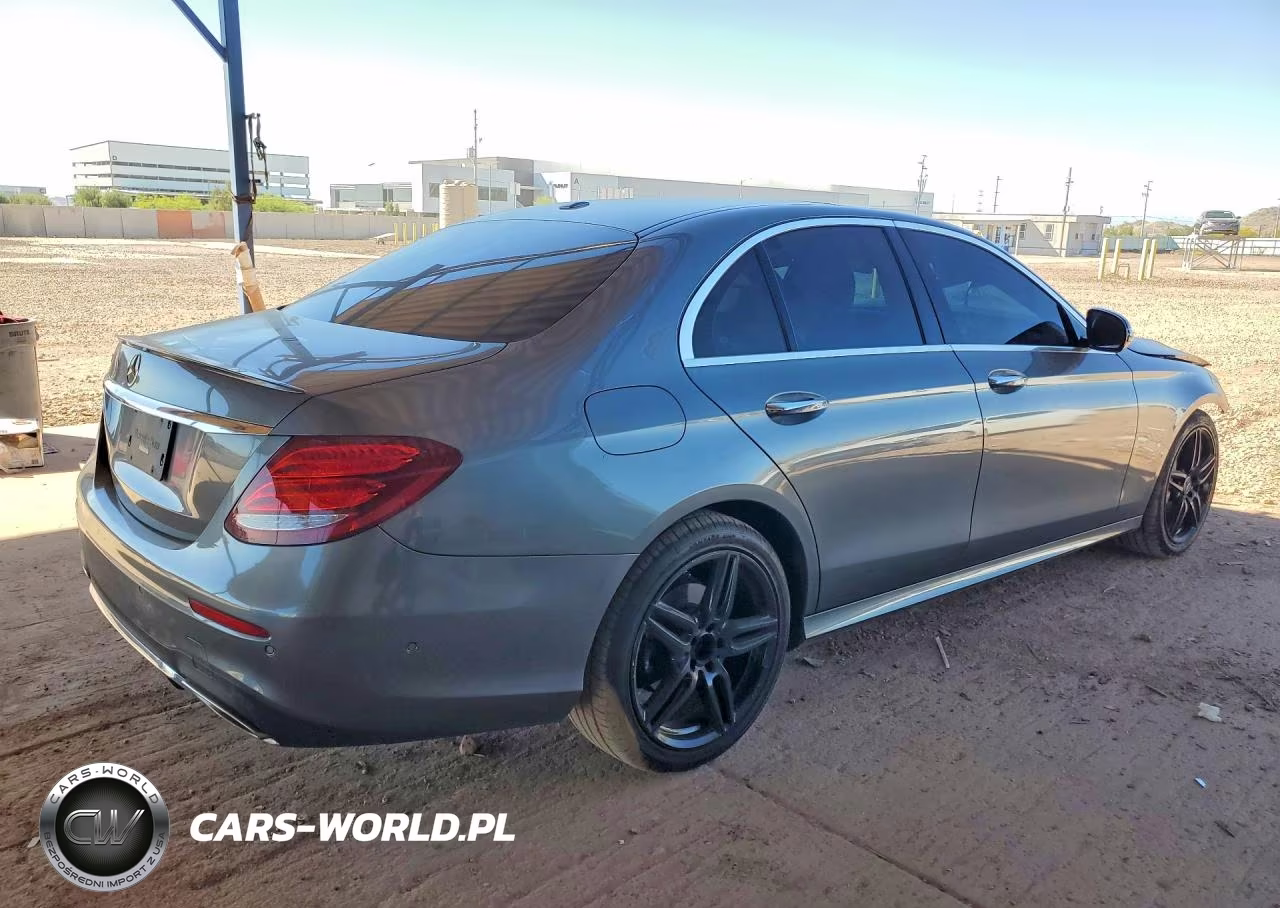 2018 Mercedes-Benz E 300 VIN:WDDZF4JBXJA325298 - 3