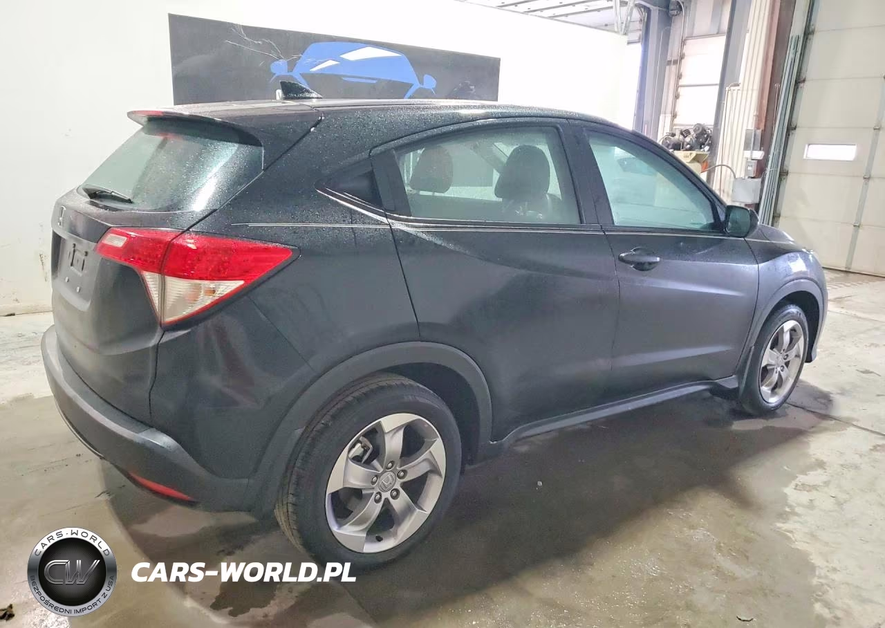 2022 Honda Hr-V Lx VIN:3CZRU5H32NM707137 - 3