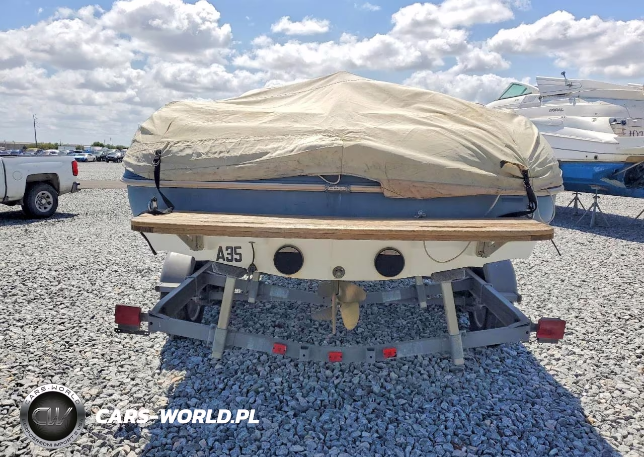 2001 Mastercraft Maristar VIN:USMBCJUPZ5E101 - 9