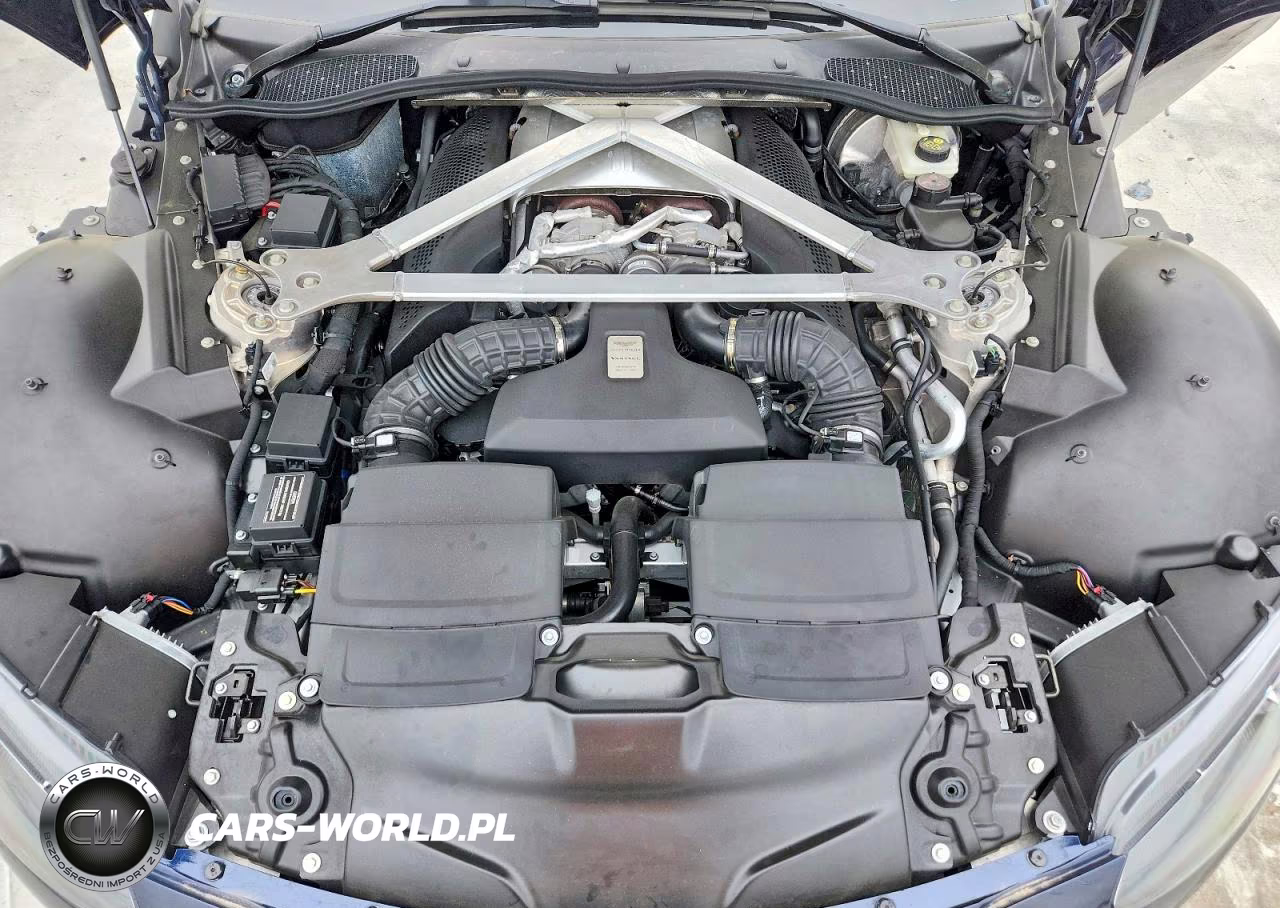 2021 Aston Martin Vantage VIN:SCFSMGBW8MGP05294 - 11