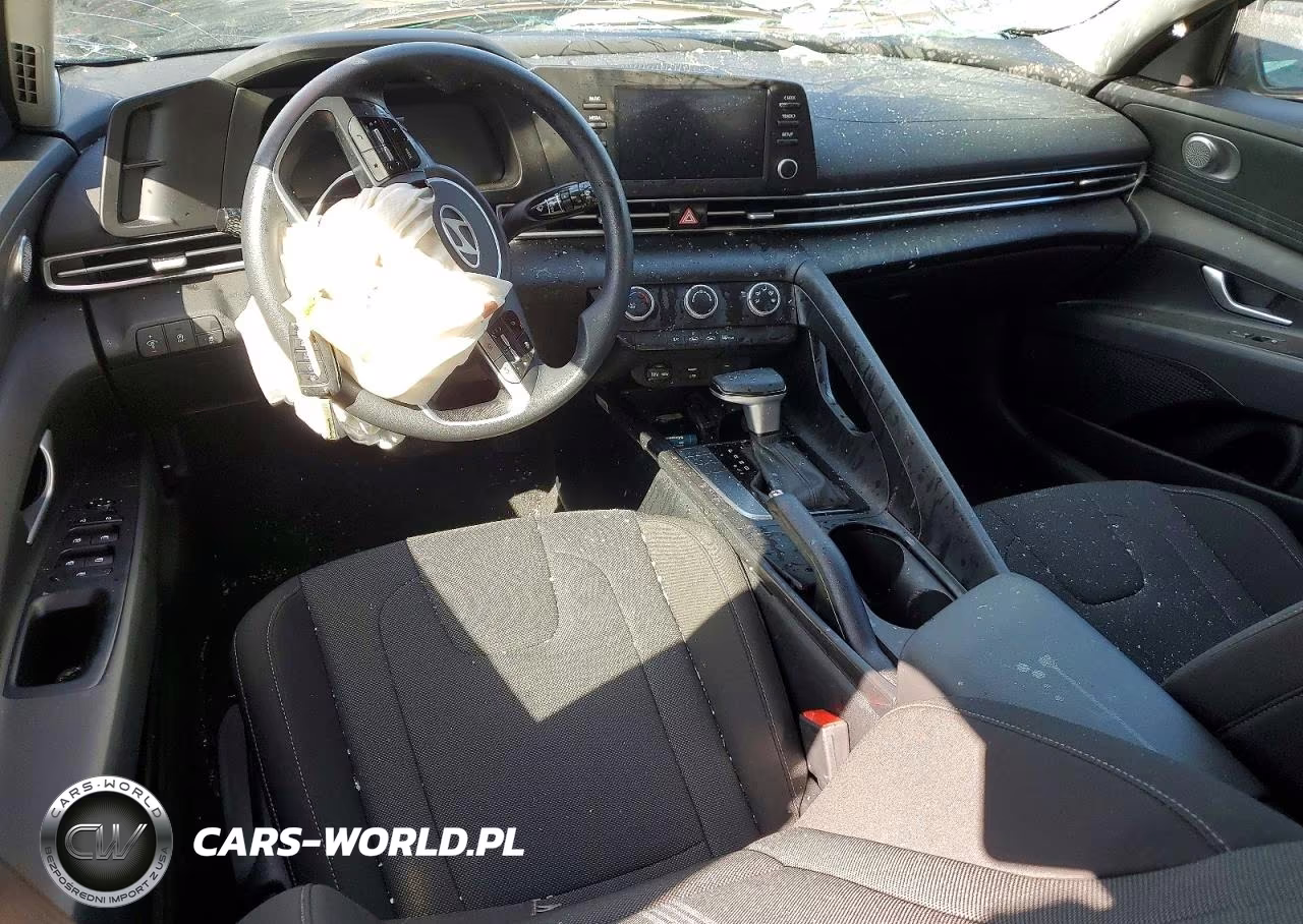 2026 Hyundai Elantra Se VIN:KMHLL4DG6TU166017 - 8
