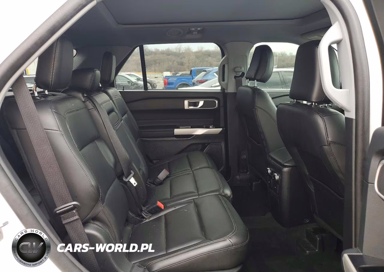 2022 Ford Explorer Xlt VIN:1FMSK8DH7NGA67299 - 11