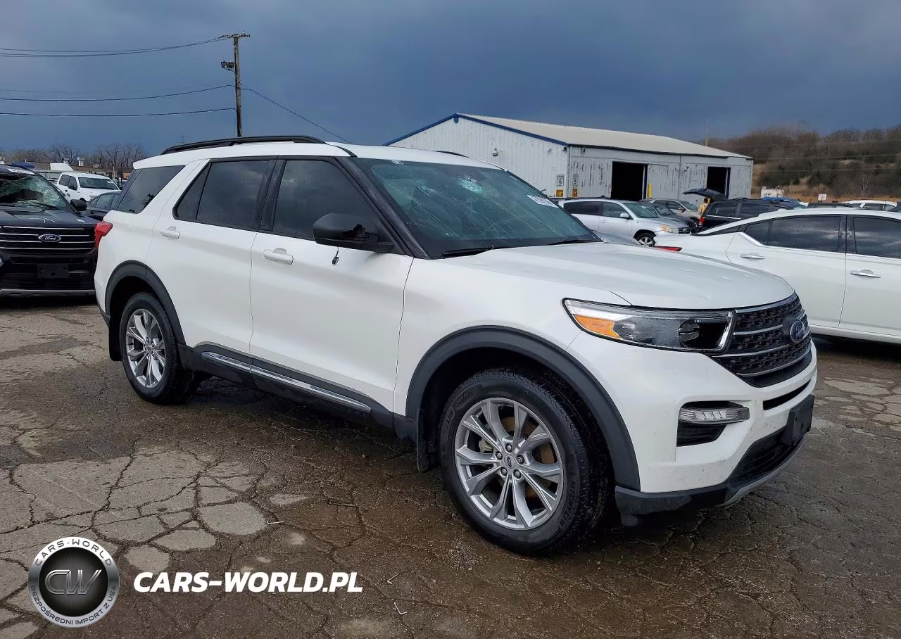 2022 Ford Explorer Xlt VIN:1FMSK8DH7NGA67299 - 4