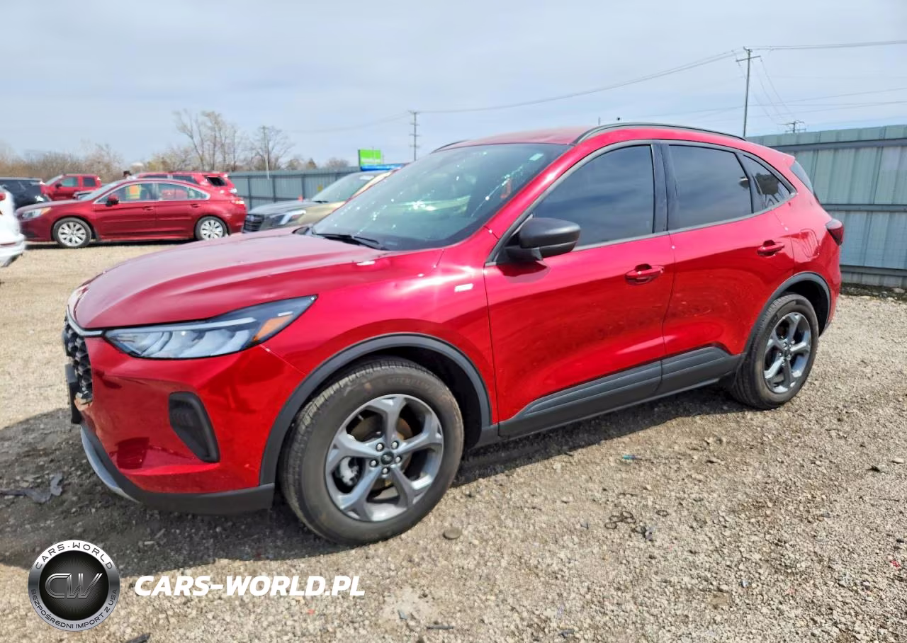 2025 Ford Escape St Line