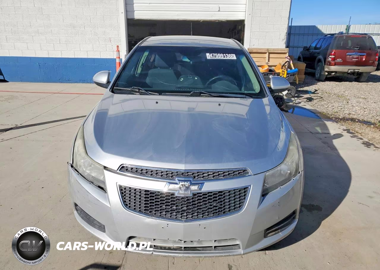 2014 Chevrolet Cruze Lt VIN:1G1PC5SB3E7118200 - 5