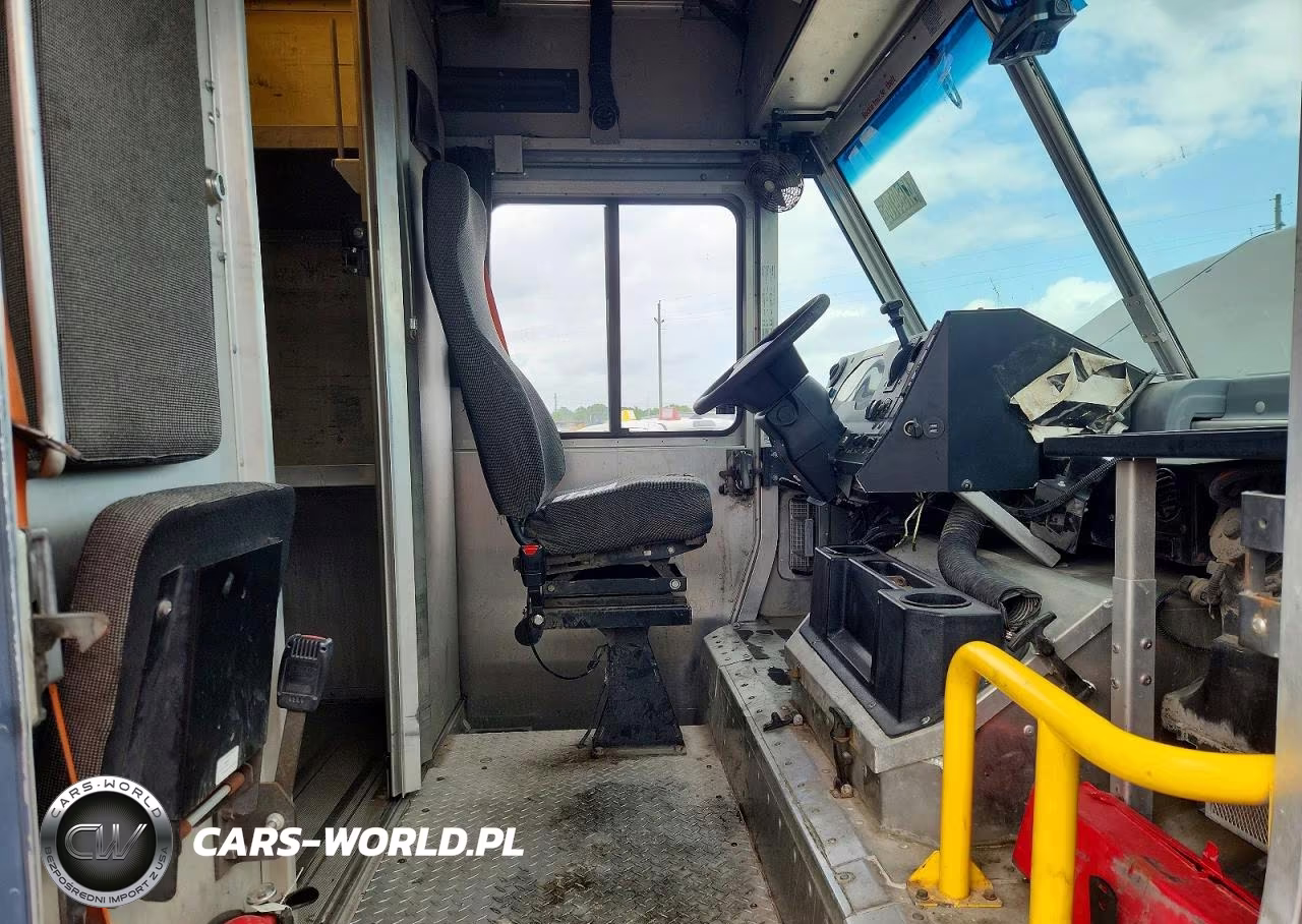 2020 Ford F59 Delivery Truck VIN:1F65F5KN4L0A10466 - 7