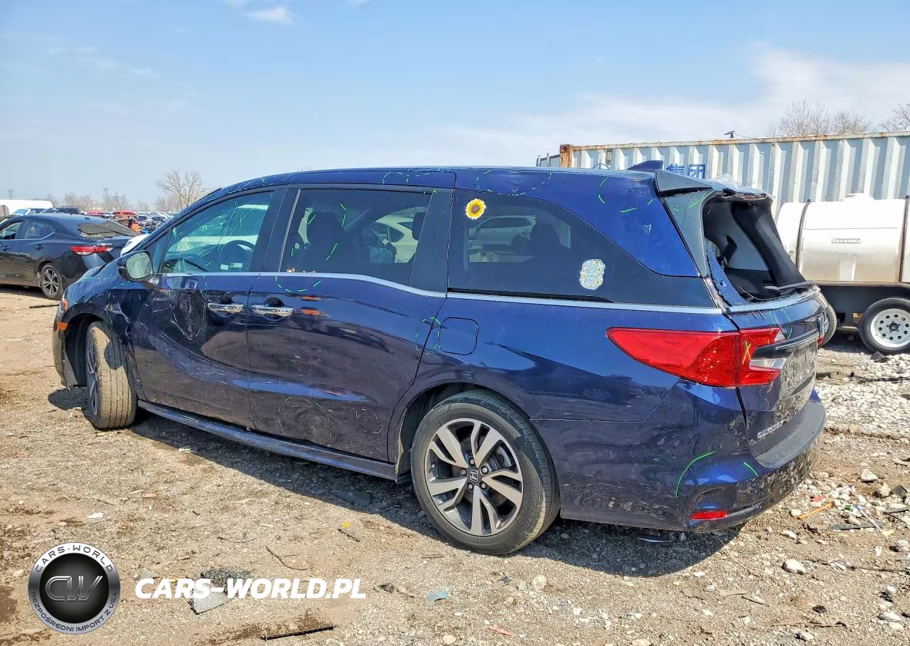 2024 Honda Odyssey Touring VIN:5FNRL6H88RB026713 - 2