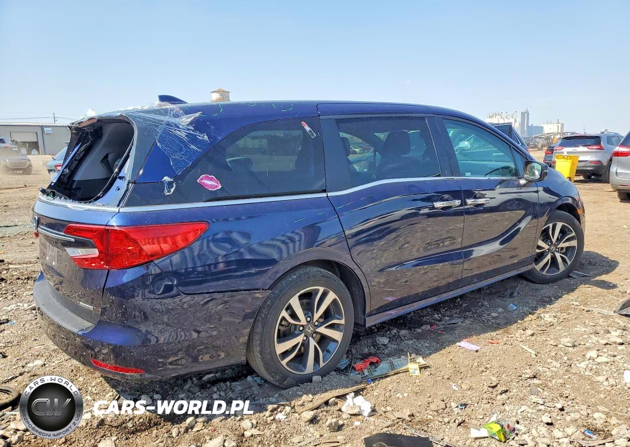 2024 Honda Odyssey Touring VIN:5FNRL6H88RB026713 - 3