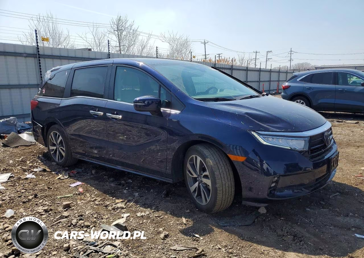 2024 Honda Odyssey Touring VIN:5FNRL6H88RB026713 - 4