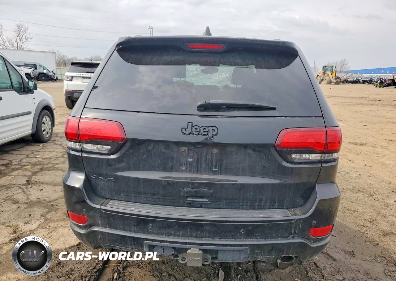 2017 Jeep Grand Cherokee Laredo VIN:1C4RJFAG5HC874177 - 6
