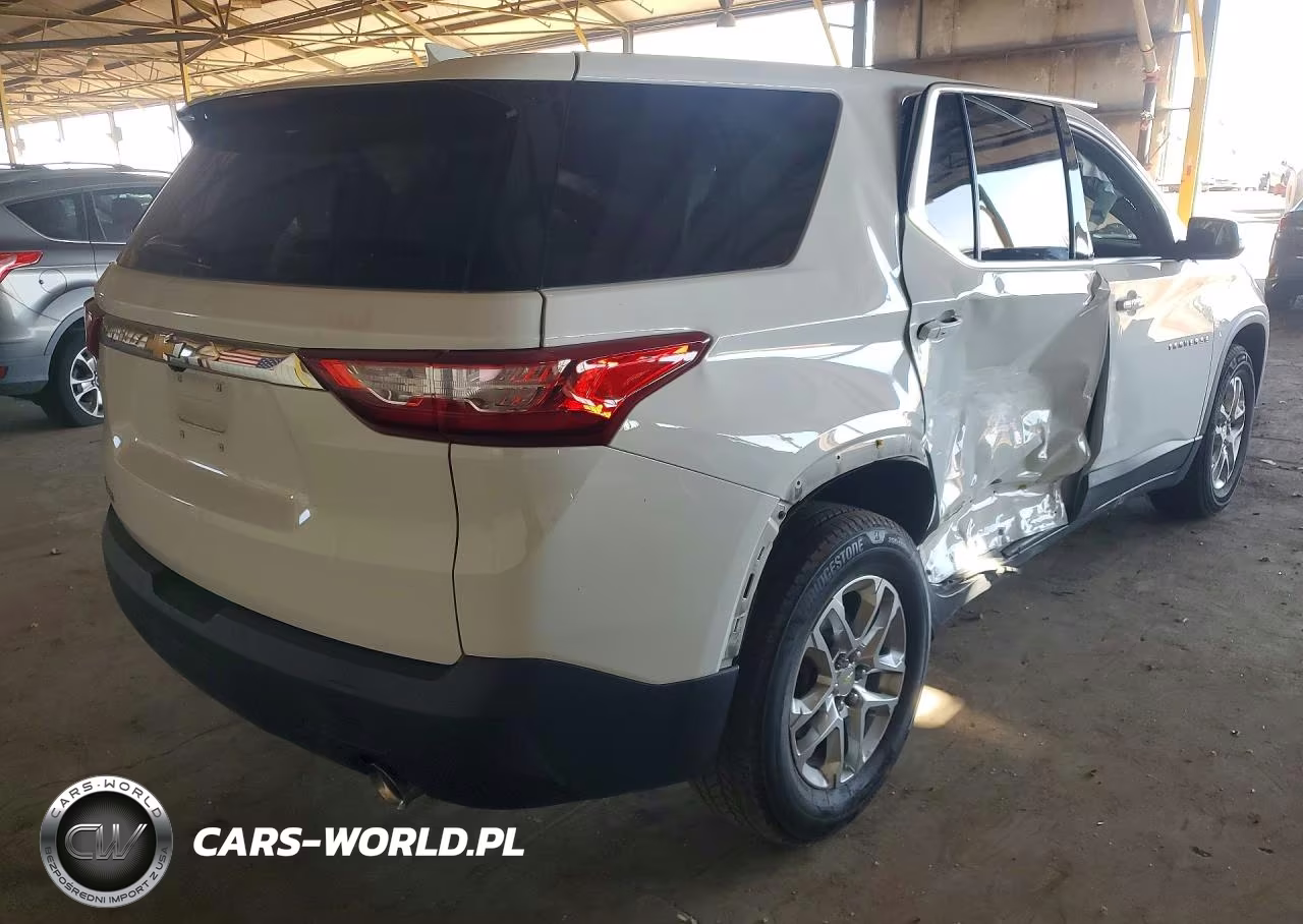 2021 Chevrolet Traverse Ls VIN:1GNERFKW7MJ133300 - 3