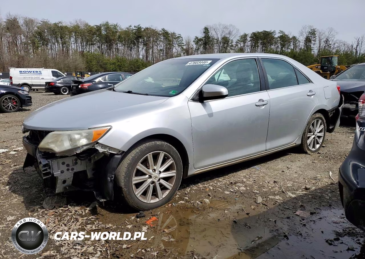 2012 Toyota Camry – zdjęcie 1 z 13