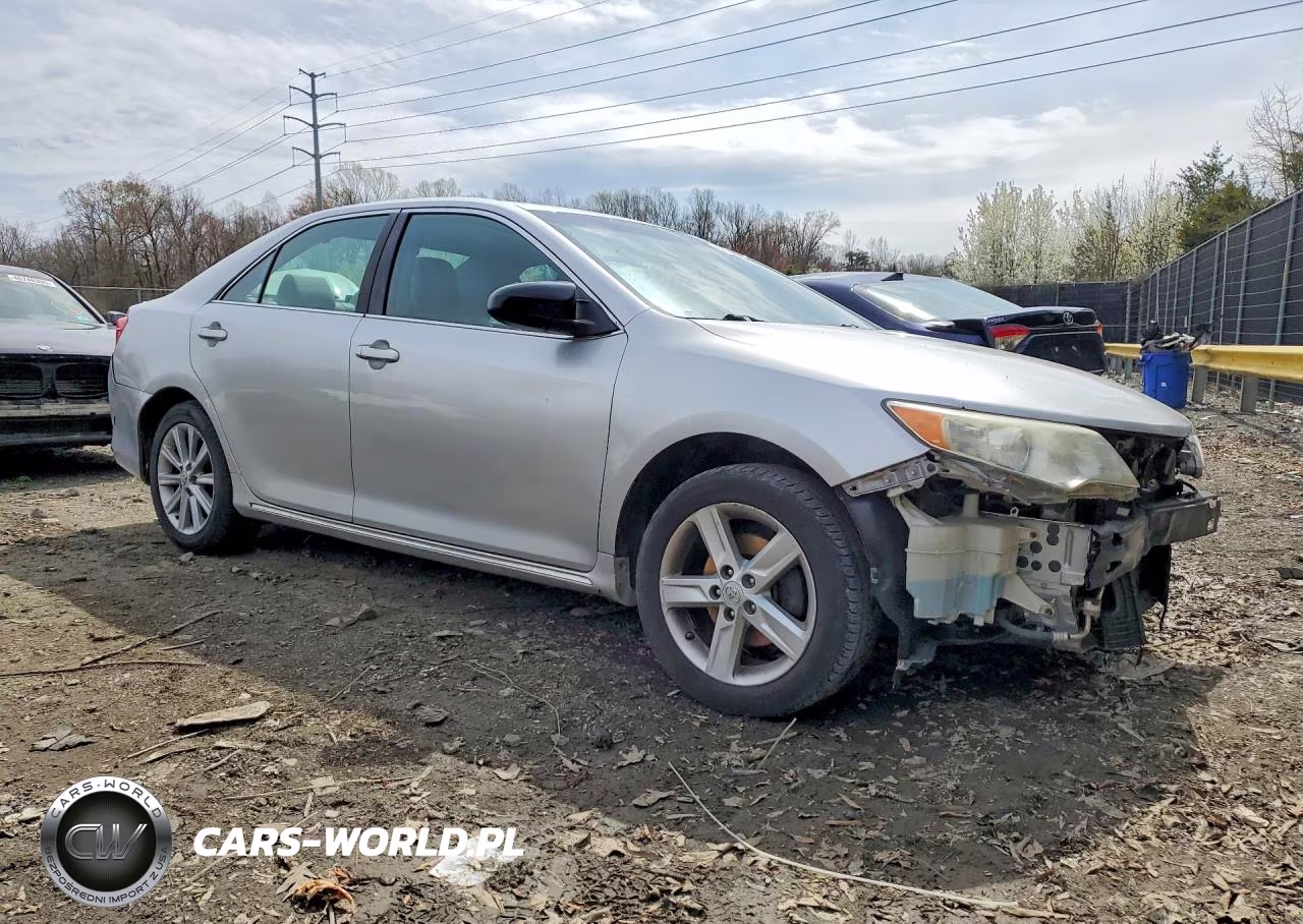 2012 Toyota Camry VIN:4T4BF1FK5CR221145 - 4