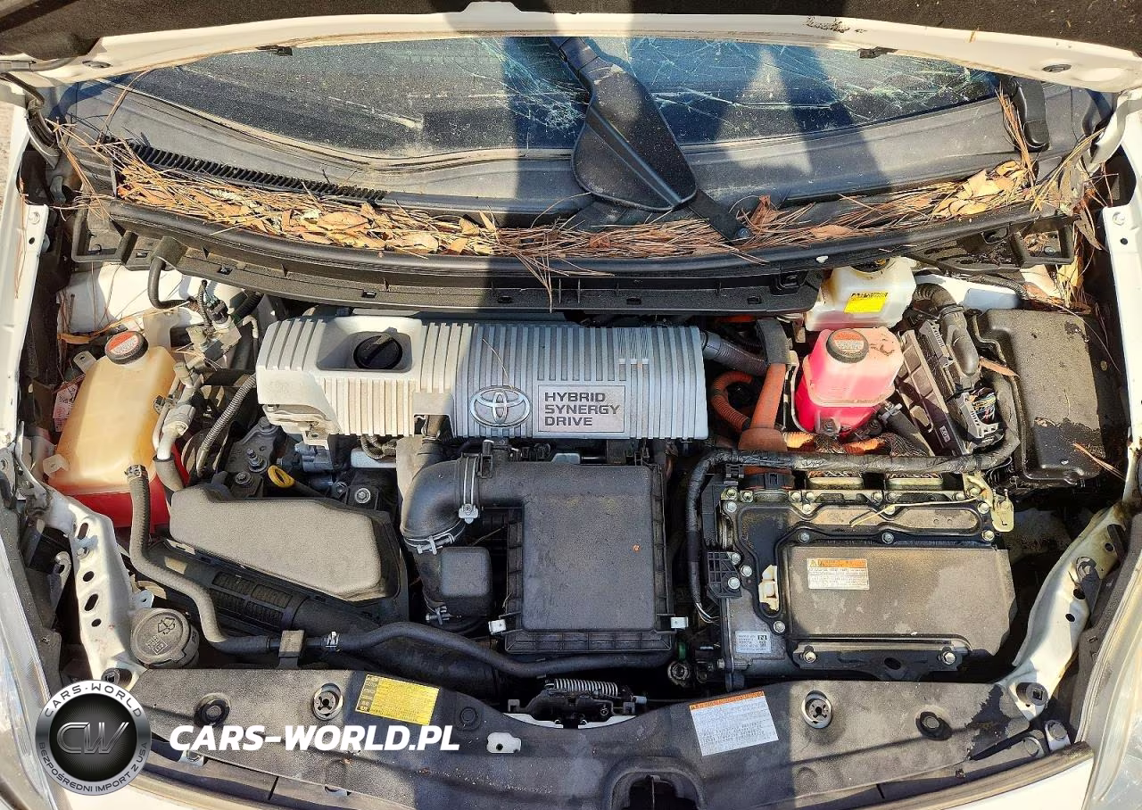 2015 Toyota Prius Two VIN:JTDKN3DU5F0428969 - 12