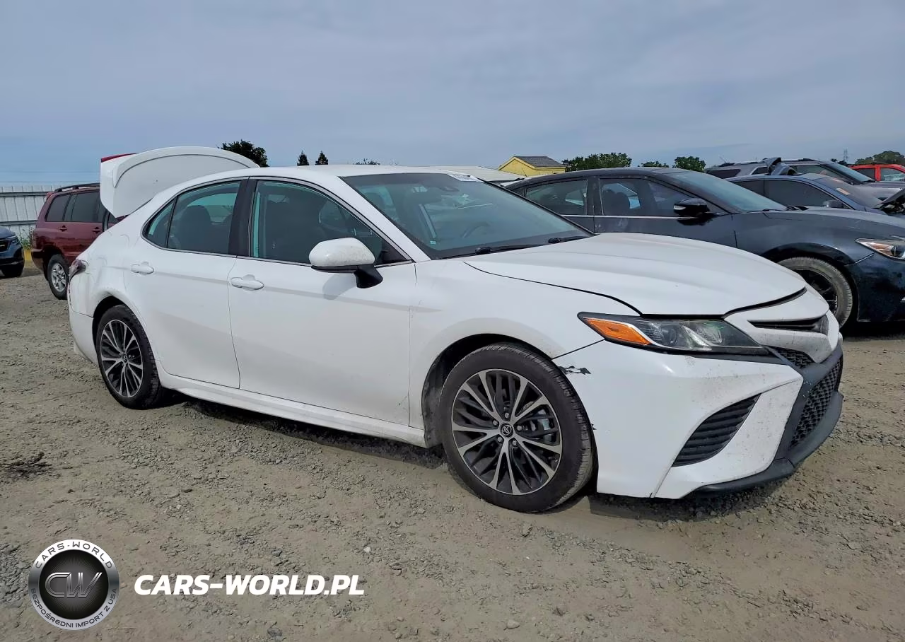 2020 Toyota Camry Se VIN:4T1G11AK7LU310320 - 4