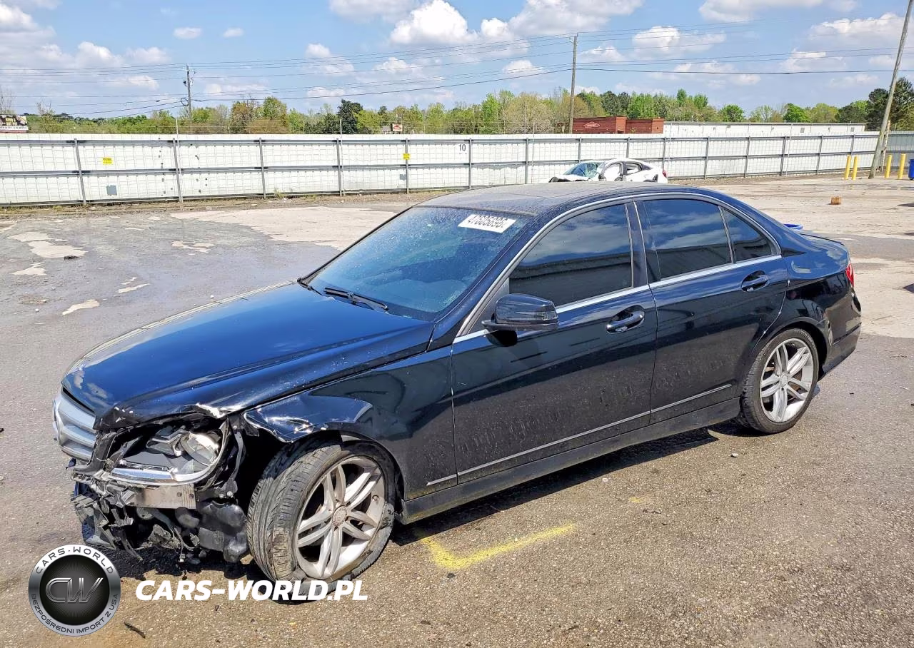 2012 Mercedes-Benz C 300 4Matic – zdjęcie 1 z 12