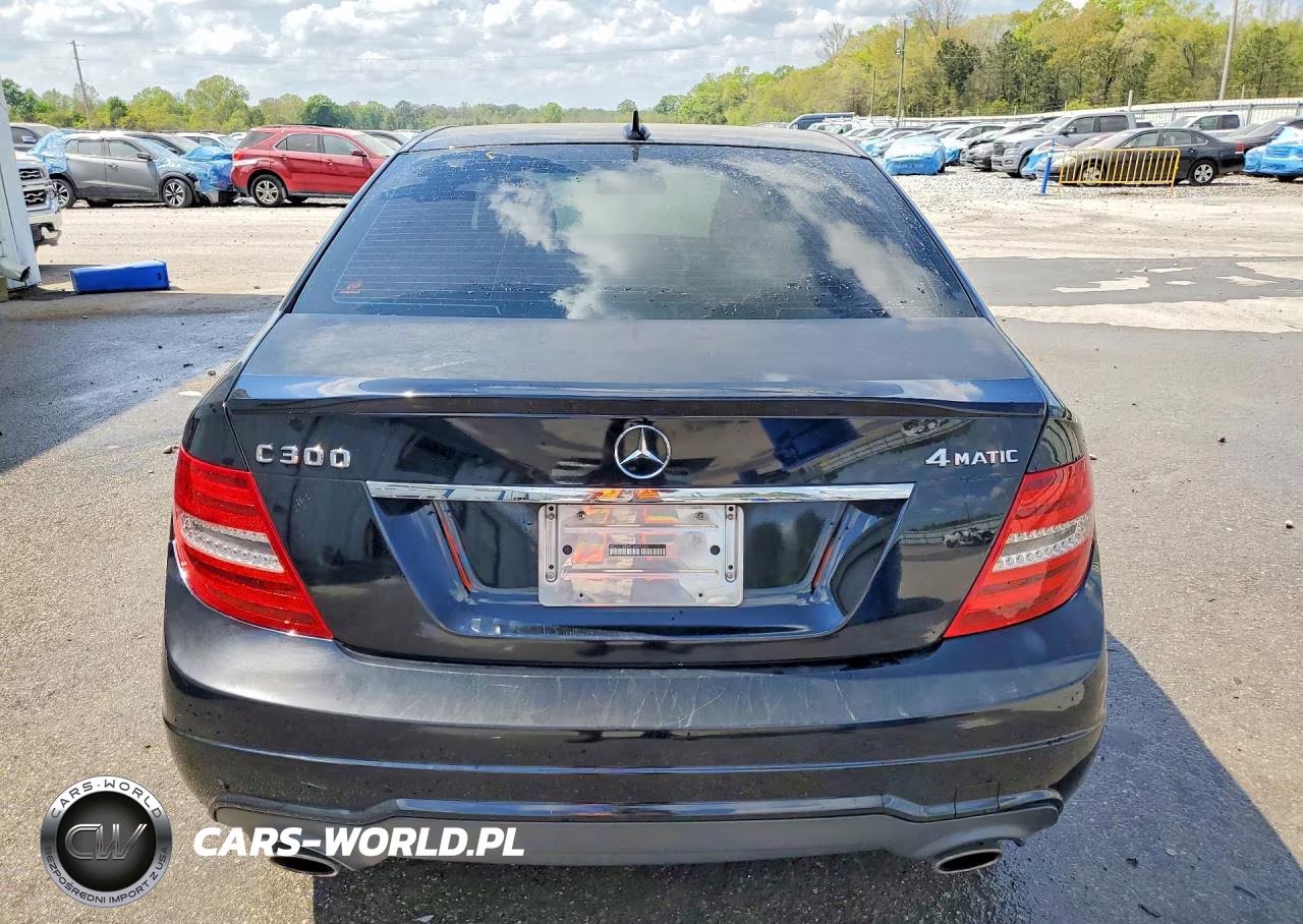 2012 Mercedes-Benz C 300 4Matic VIN:WDDGF8BBXCA690550 - 6