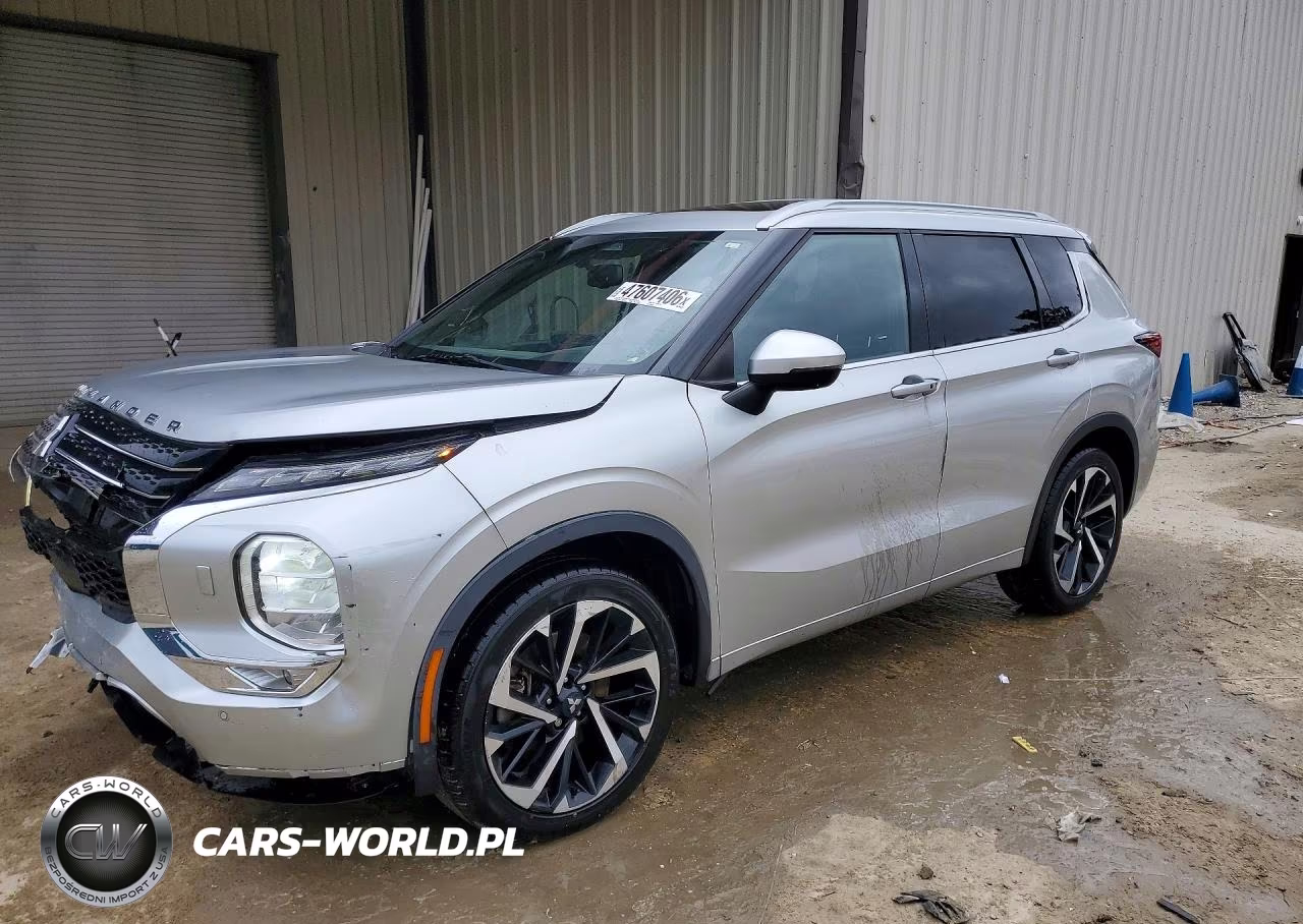 2022 Mitsubishi Outlander Sel