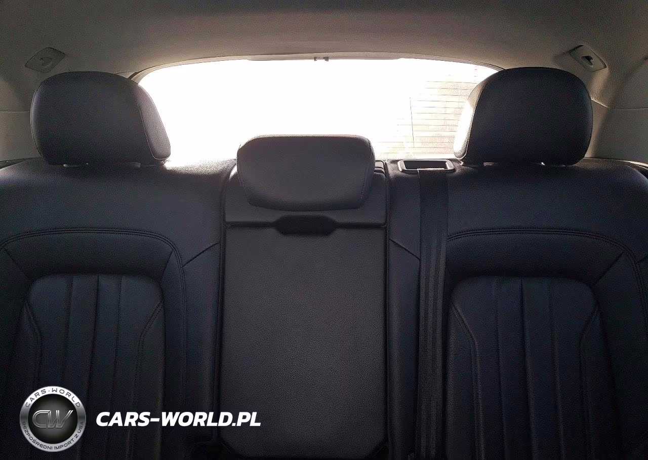 2018 Audi Q5 Premium VIN:WA1ANAFY5J2150520 - 10