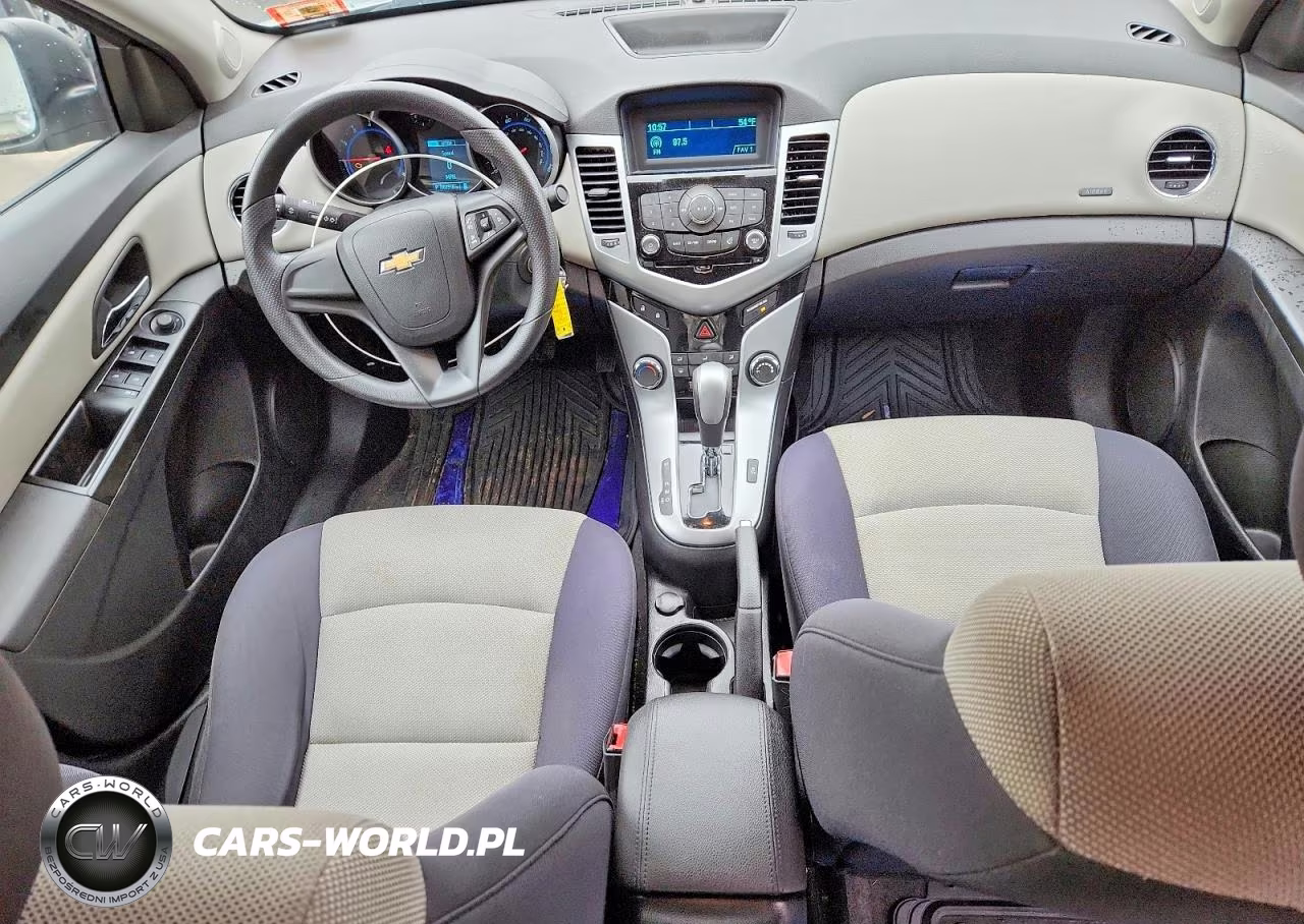 2013 Chevrolet Cruze Ls VIN:1G1PA5SG5D7116934 - 8