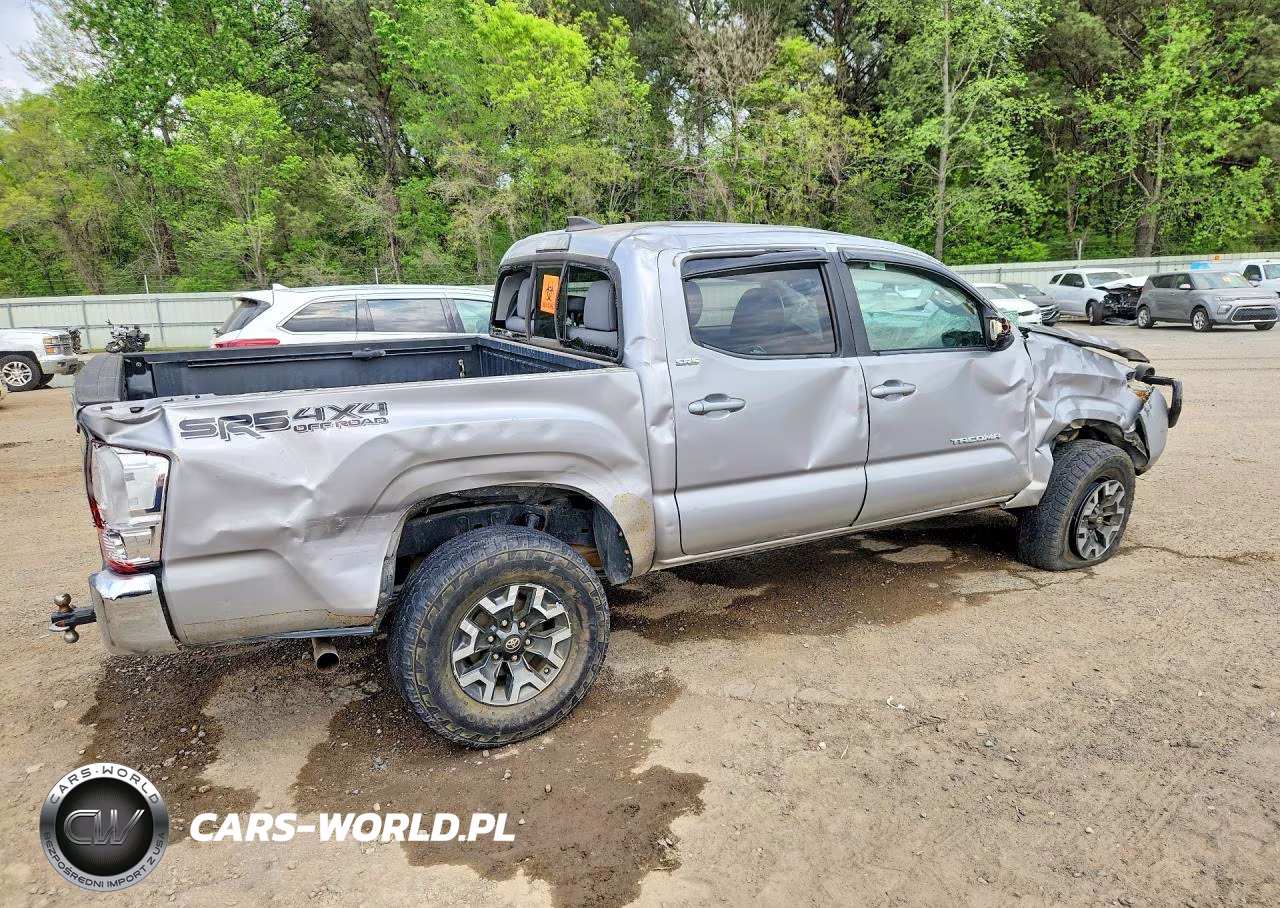 2016 Toyota Tacoma Sr5 V6 VIN:5TFCZ5AN7GX025604 - 3