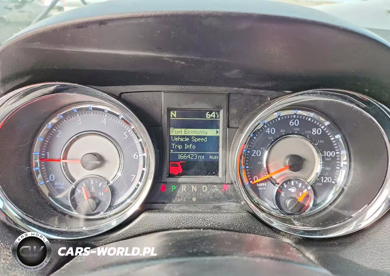 2014 Chrysler Town & Country Touring VIN:2C4RC1BG1ER269524 - 9