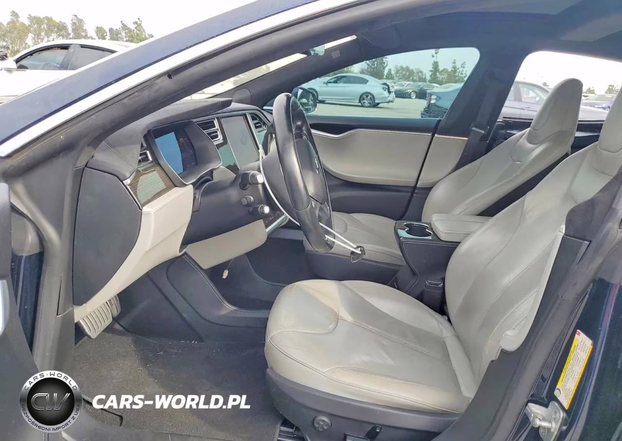 2014 Tesla Model S VIN:5YJSA1H11EFP55806 - 7